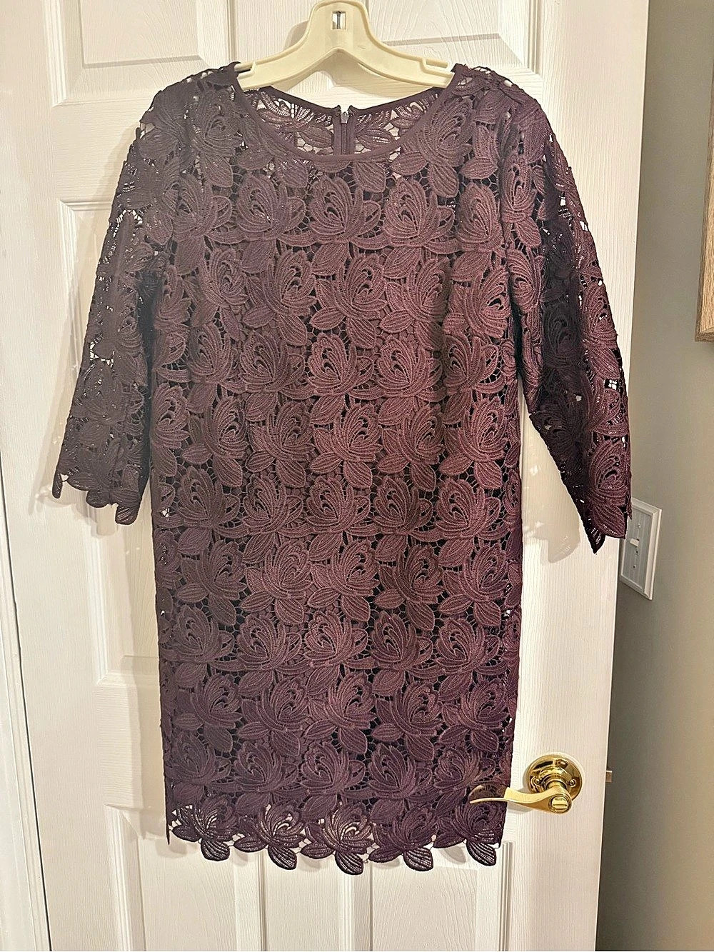 LOFT Paisley Lace Mini Dress in Purple Size Medium Like New